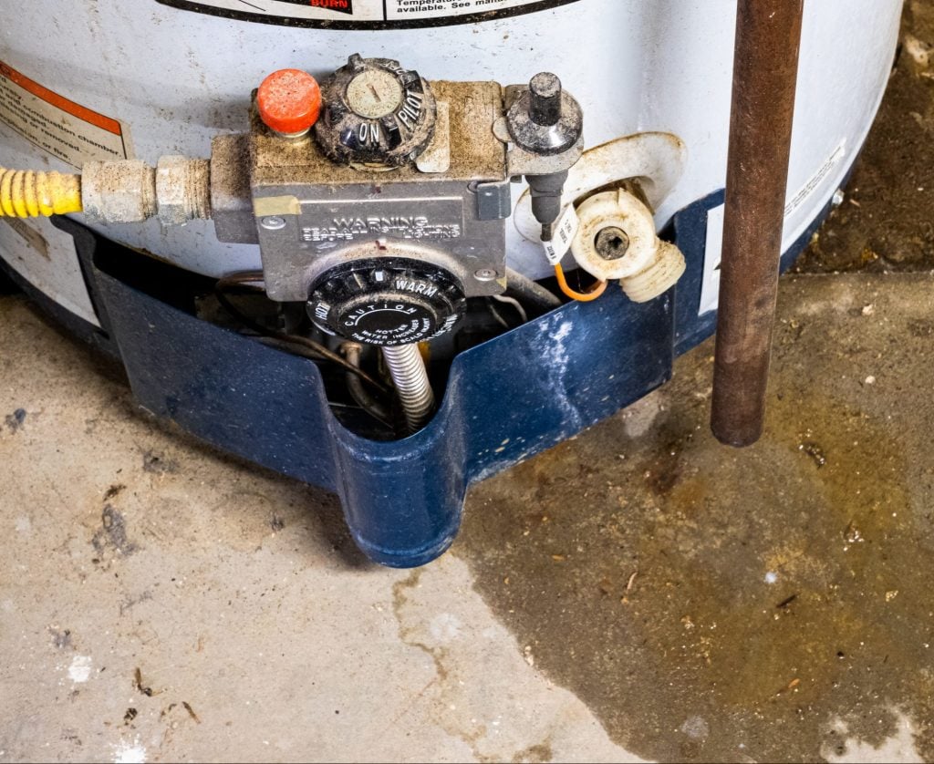 image of a leaking water heater in puget sound washington